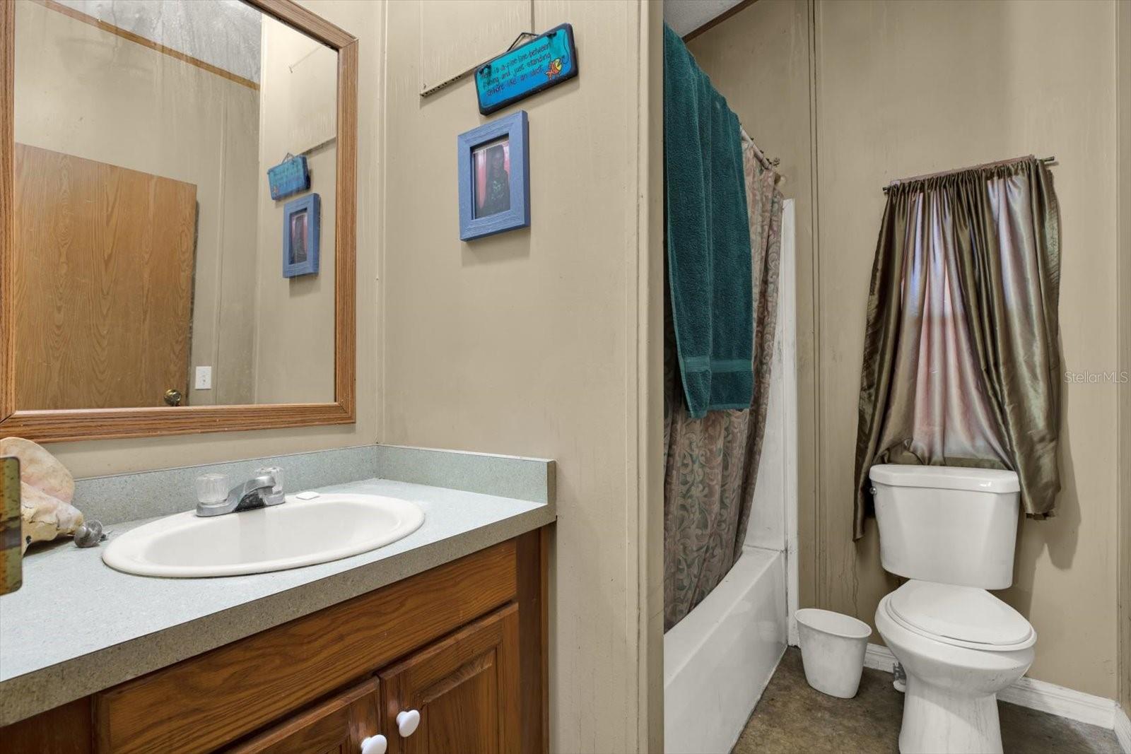 3642 KALMAN DR