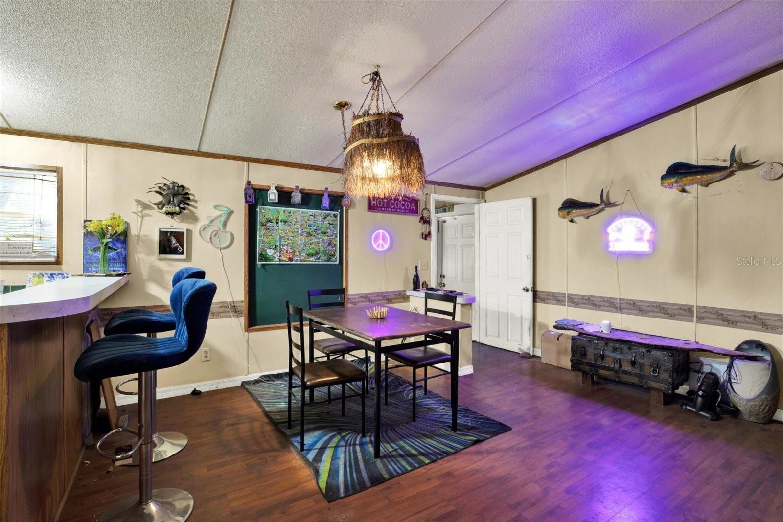 3642 KALMAN DR