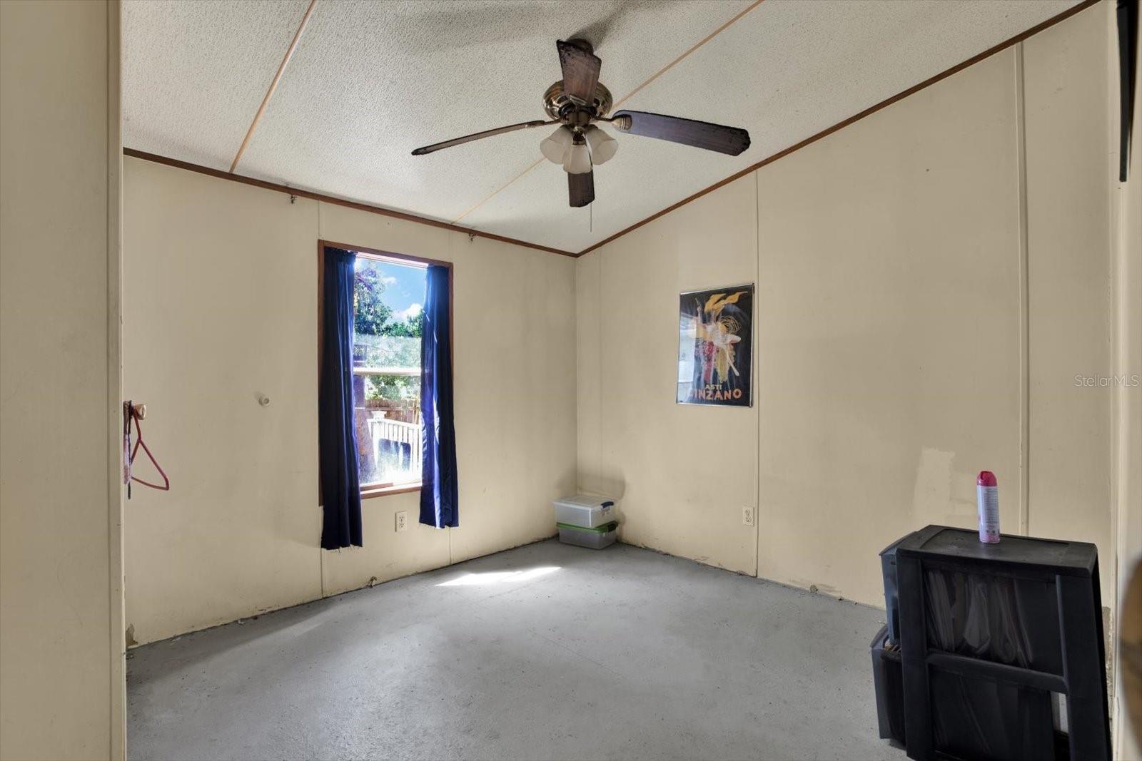 3642 KALMAN DR