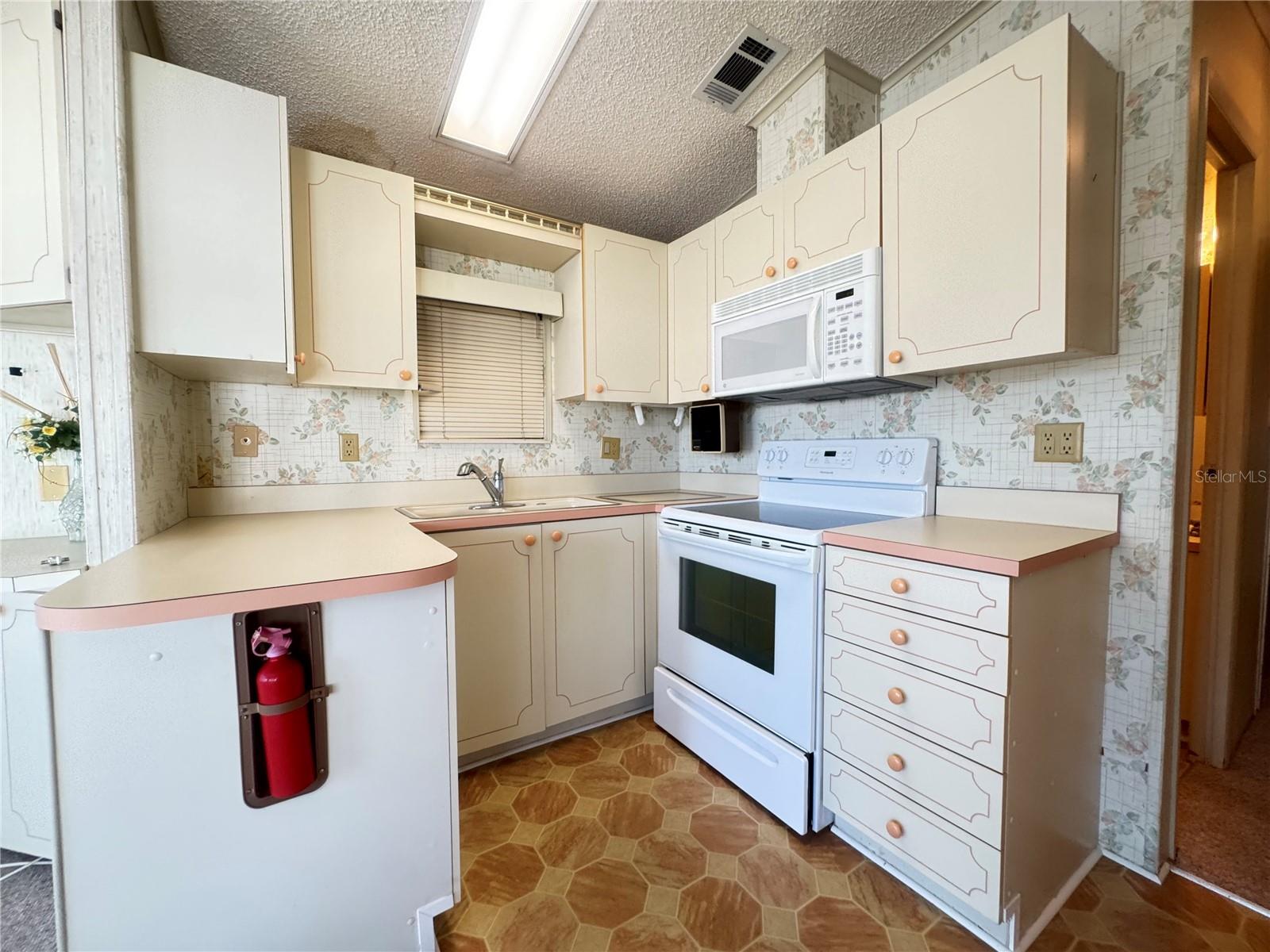 35220 DODIE DR #13