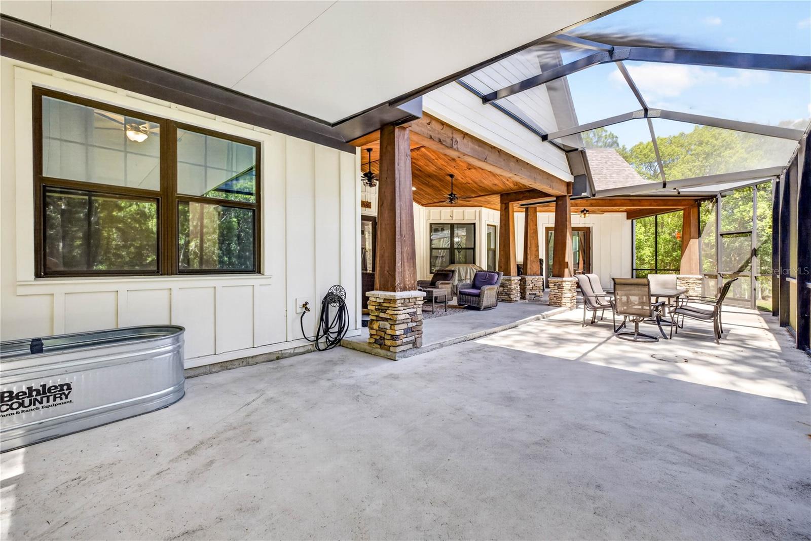 17265 MEADOW BLUFF VW