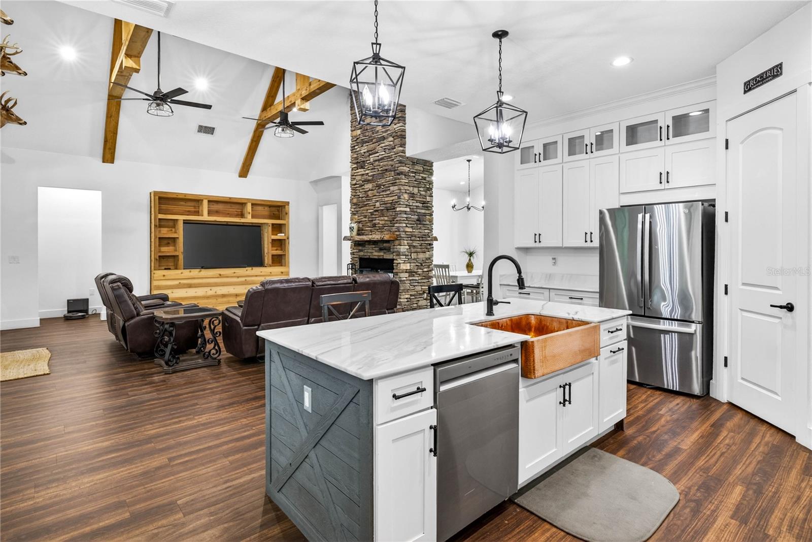 17265 MEADOW BLUFF VW