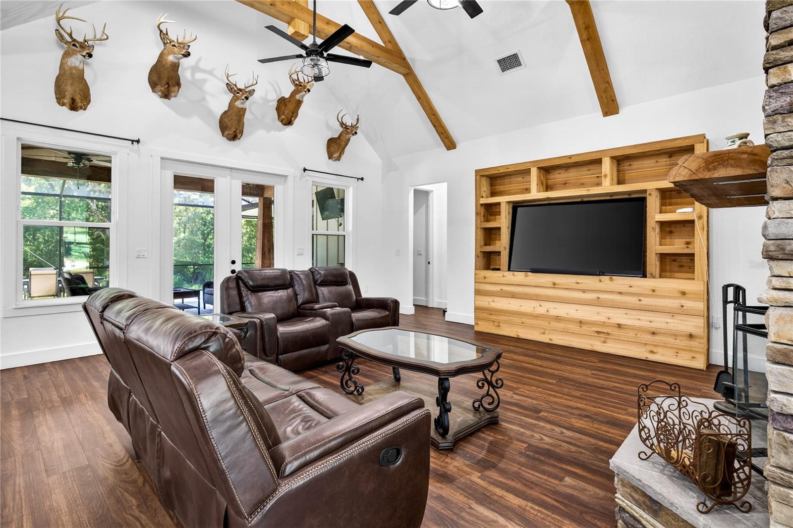 17265 MEADOW BLUFF VW