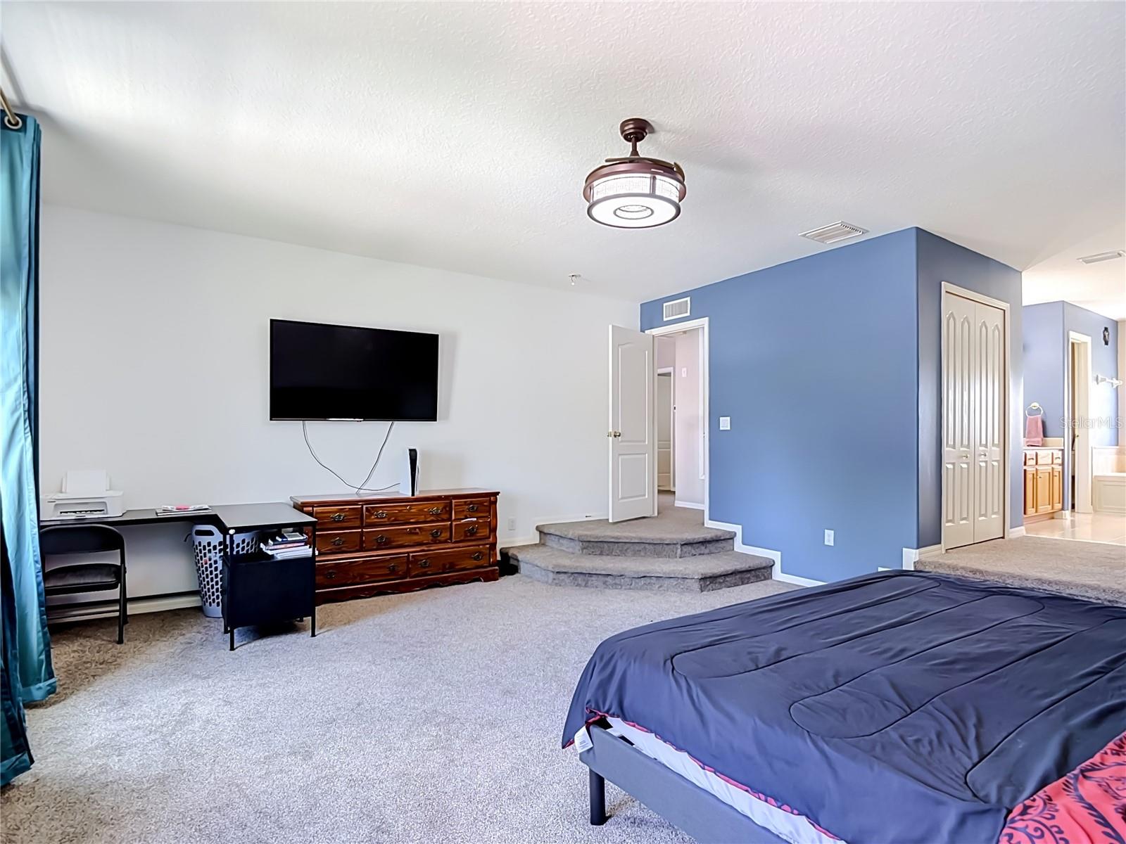 4129 TARKINGTON DR