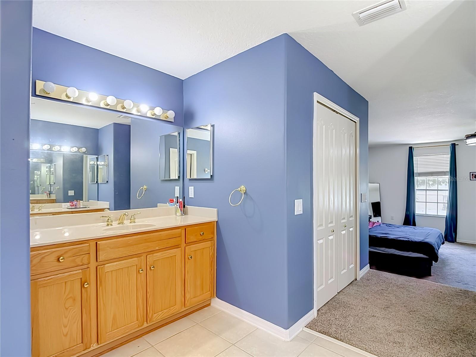 4129 TARKINGTON DR