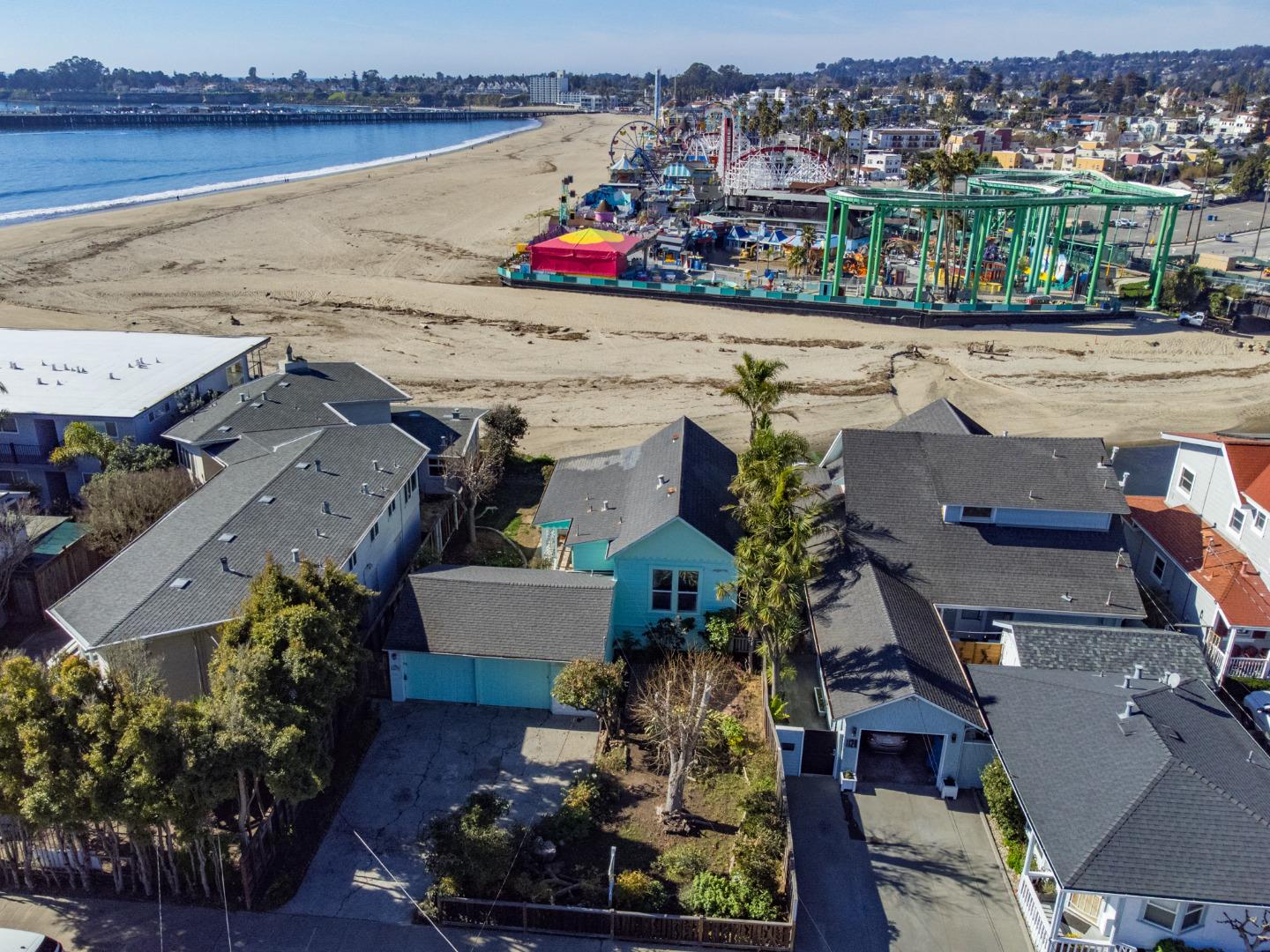 1130 East Cliff Drive
