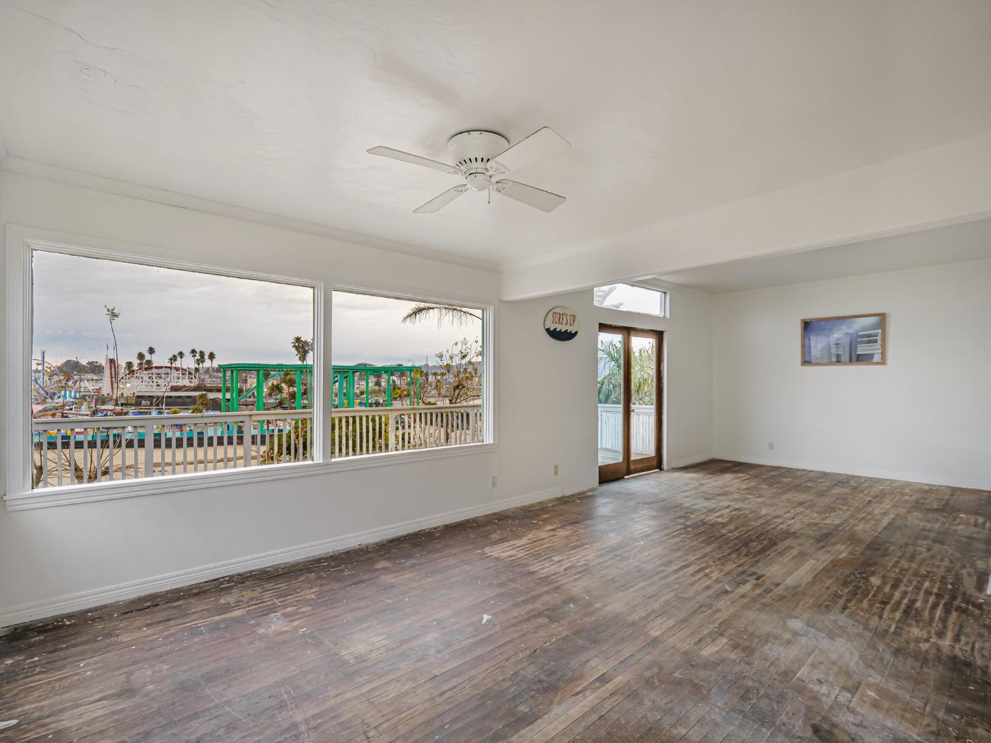 1130 East Cliff Drive