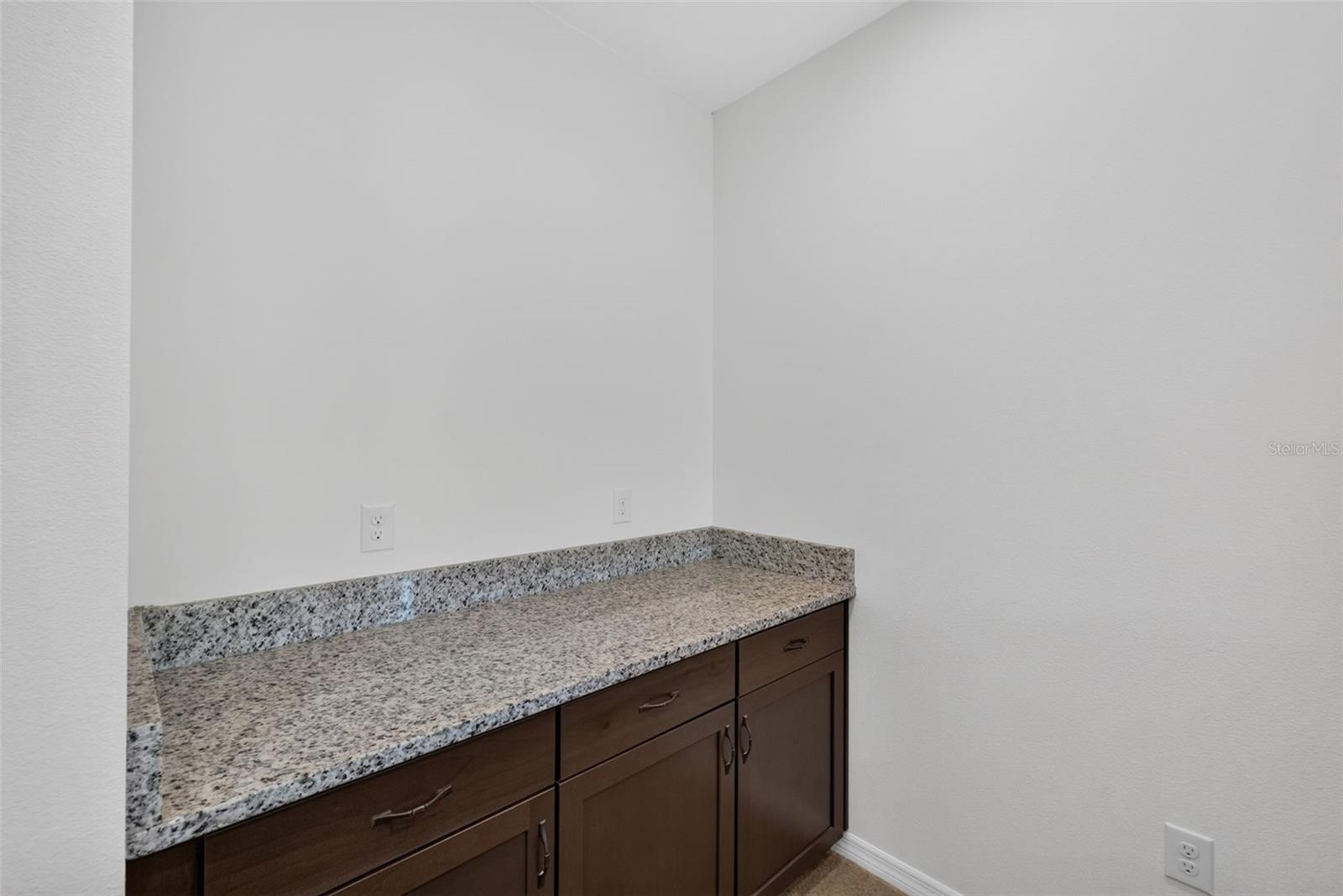 2468 VERDE VIEW DR