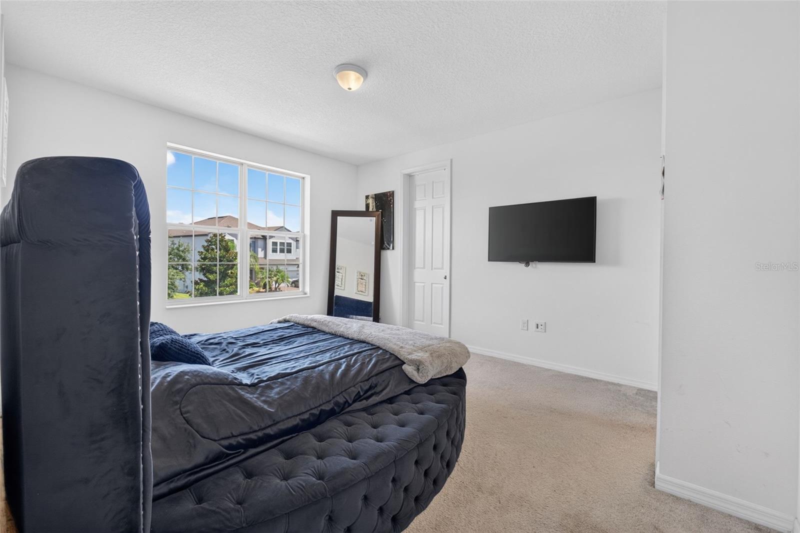 2468 VERDE VIEW DR