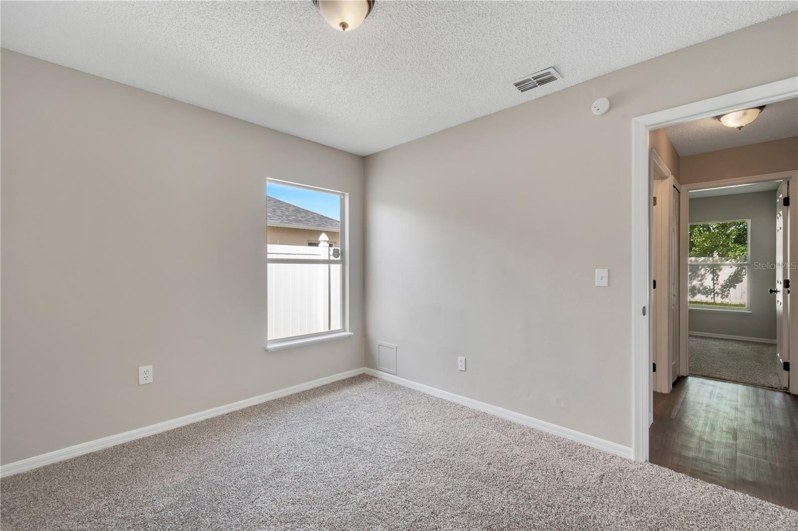 525 CARLSBAD DRIVE