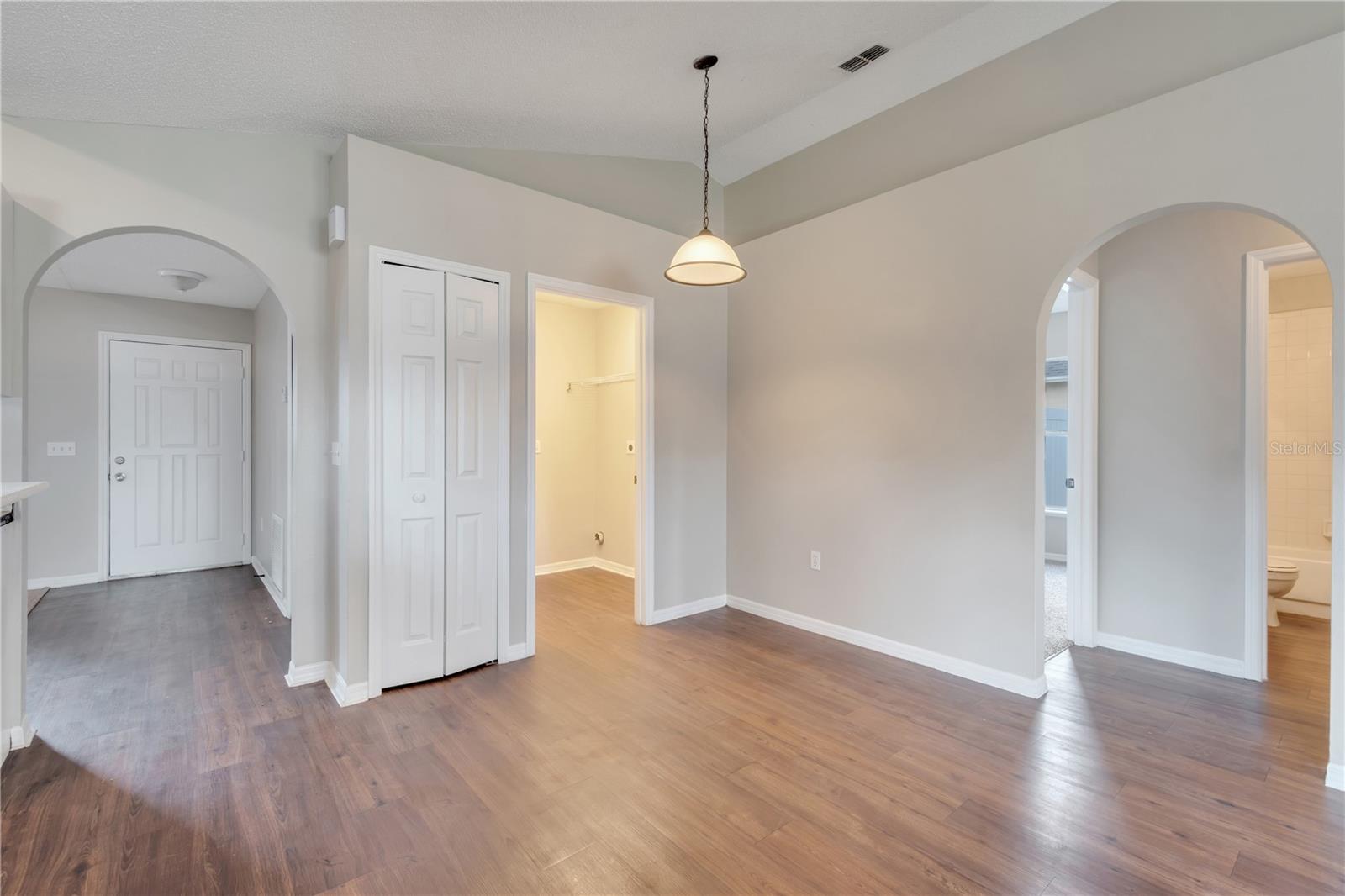 525 CARLSBAD DRIVE