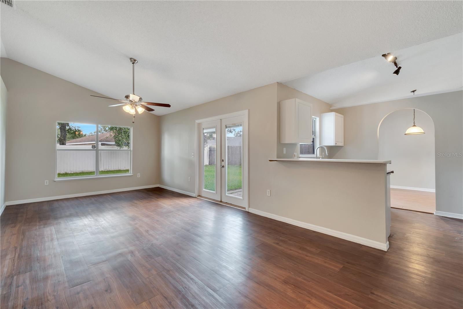 525 CARLSBAD DRIVE