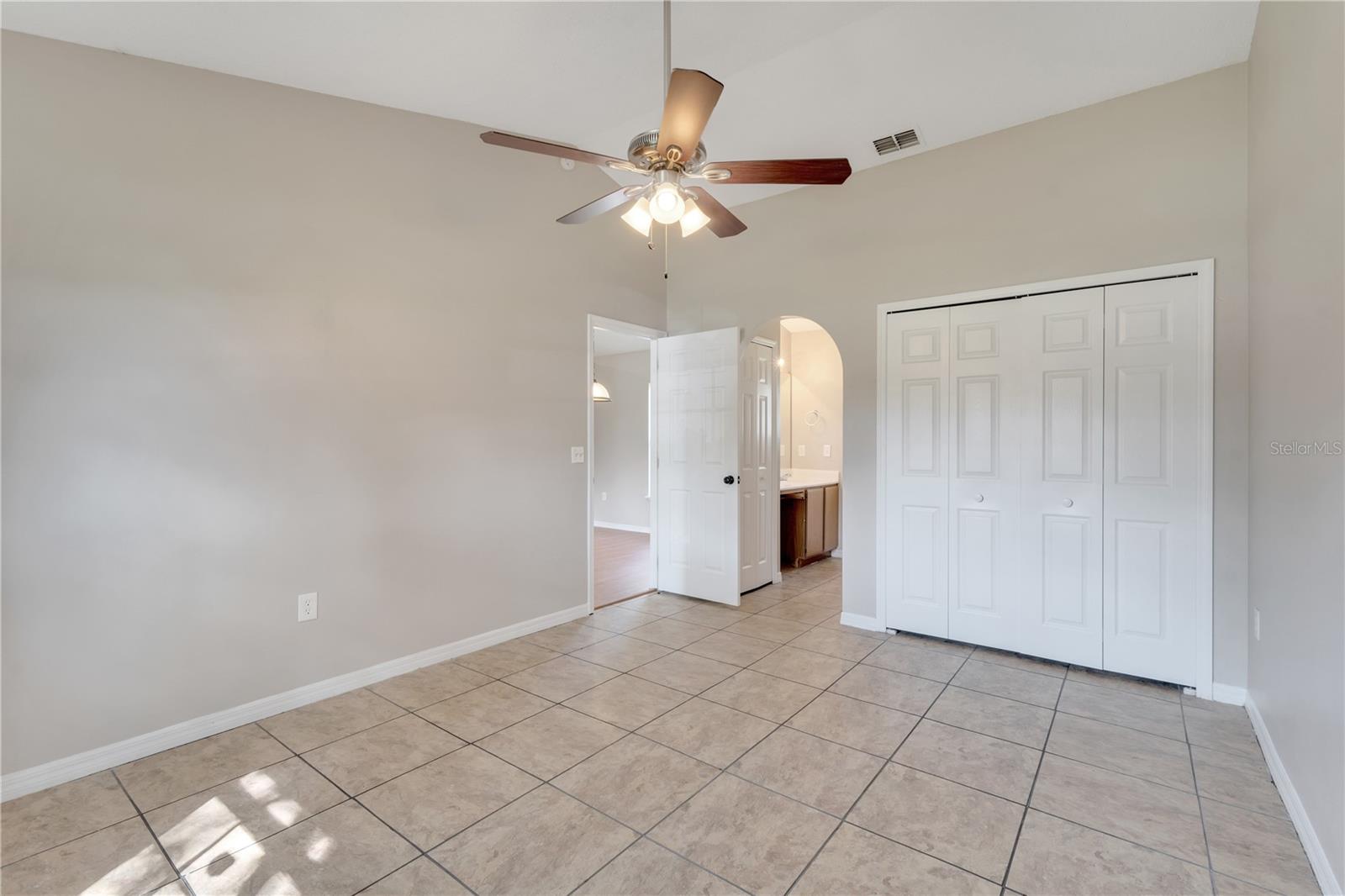 525 CARLSBAD DRIVE