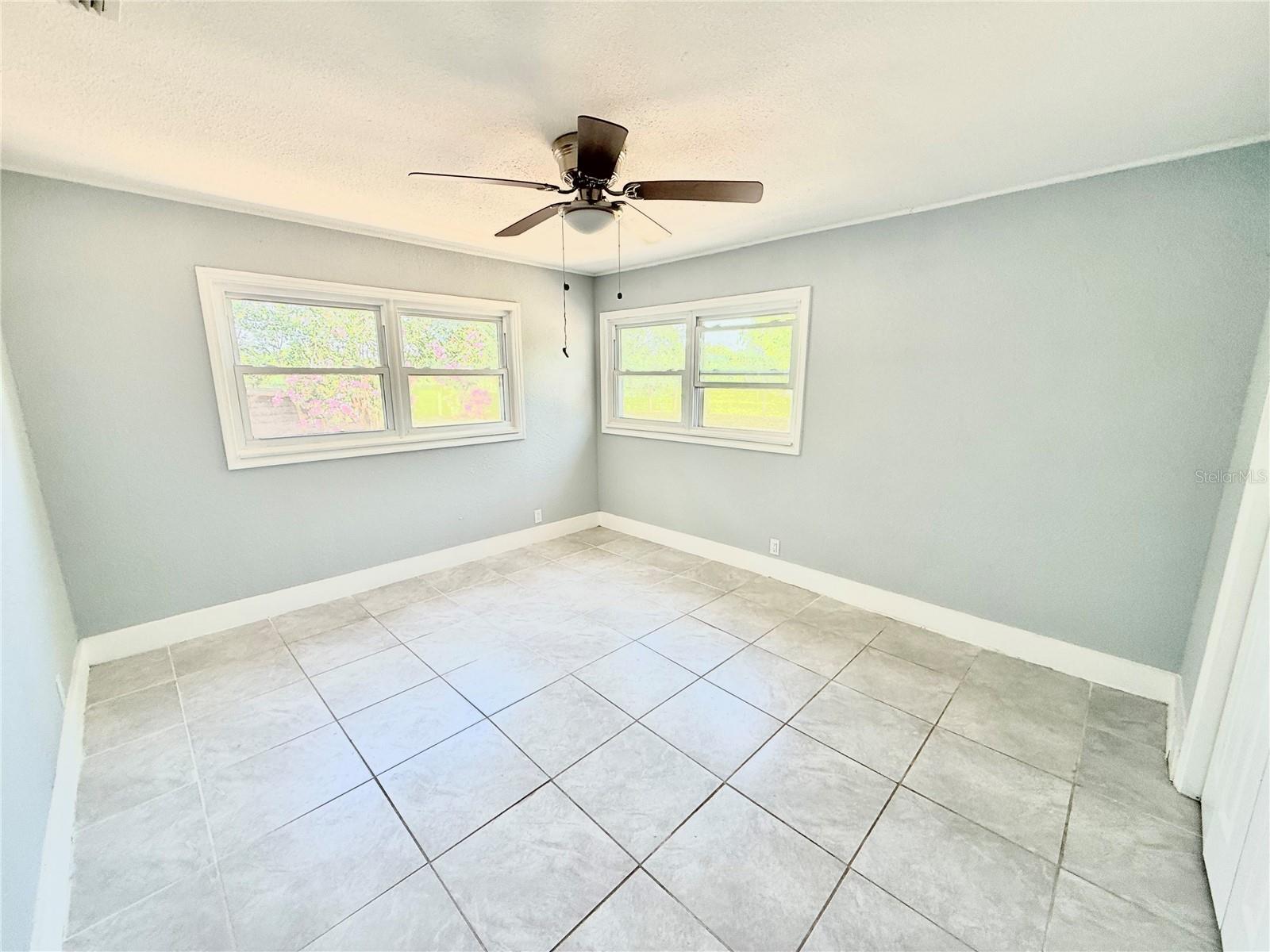 6100 SKOKIE RD