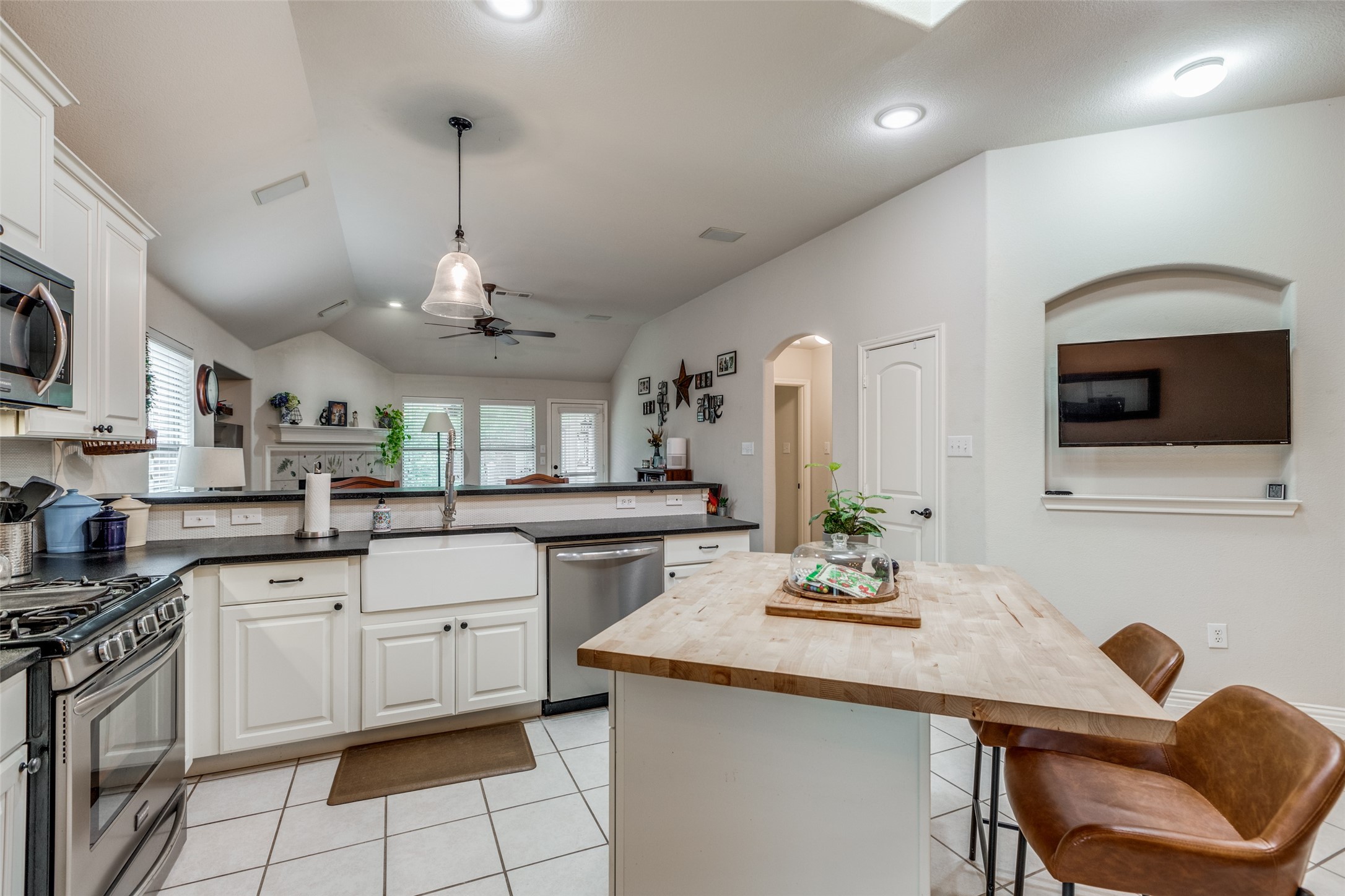 5204 Balsam Drive