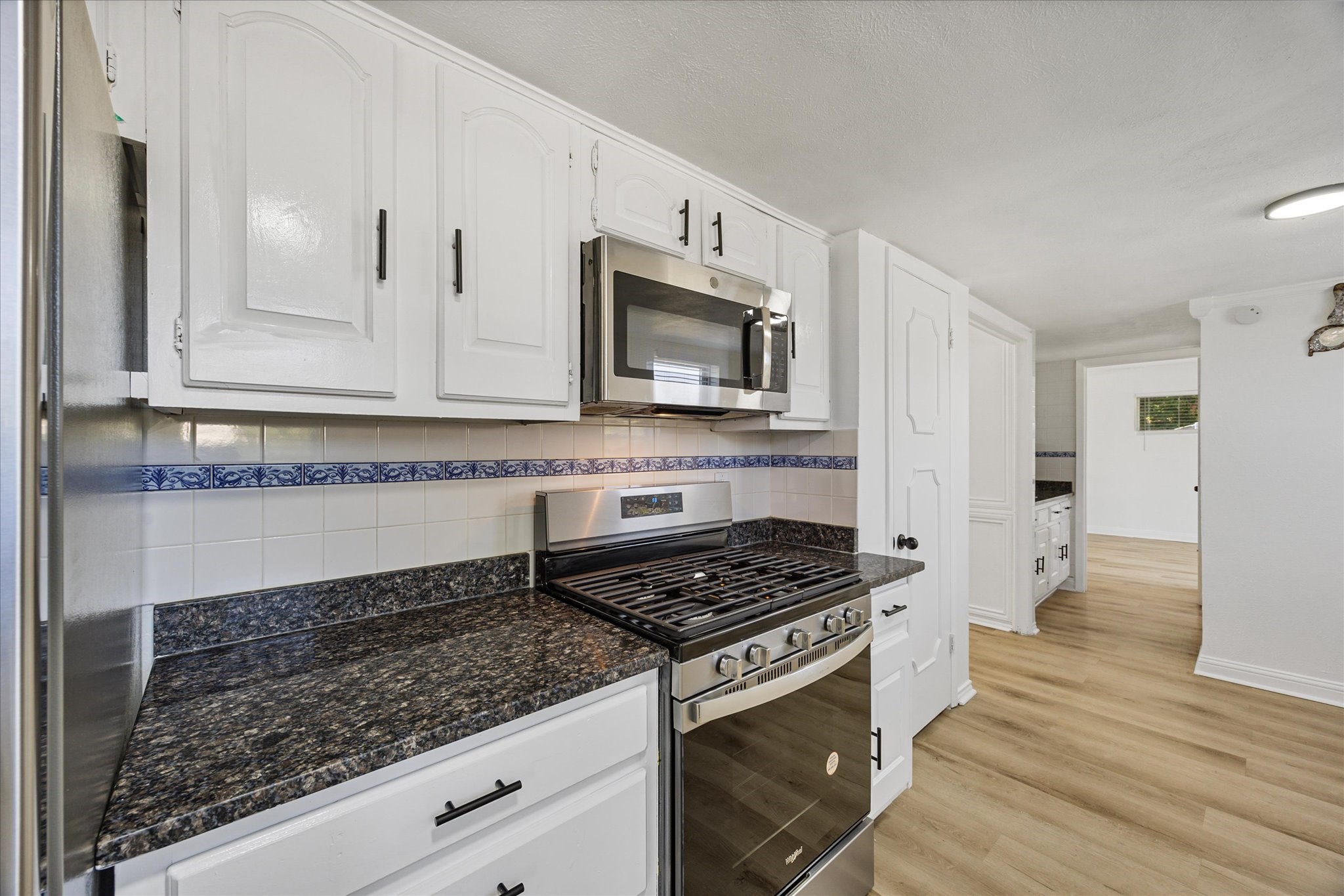 2831 Greenhill Drive