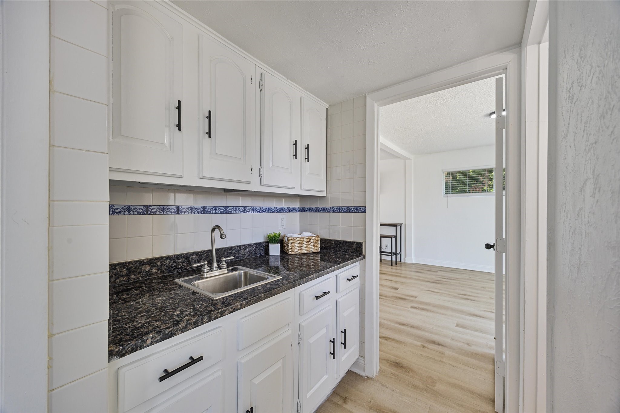 2831 Greenhill Drive