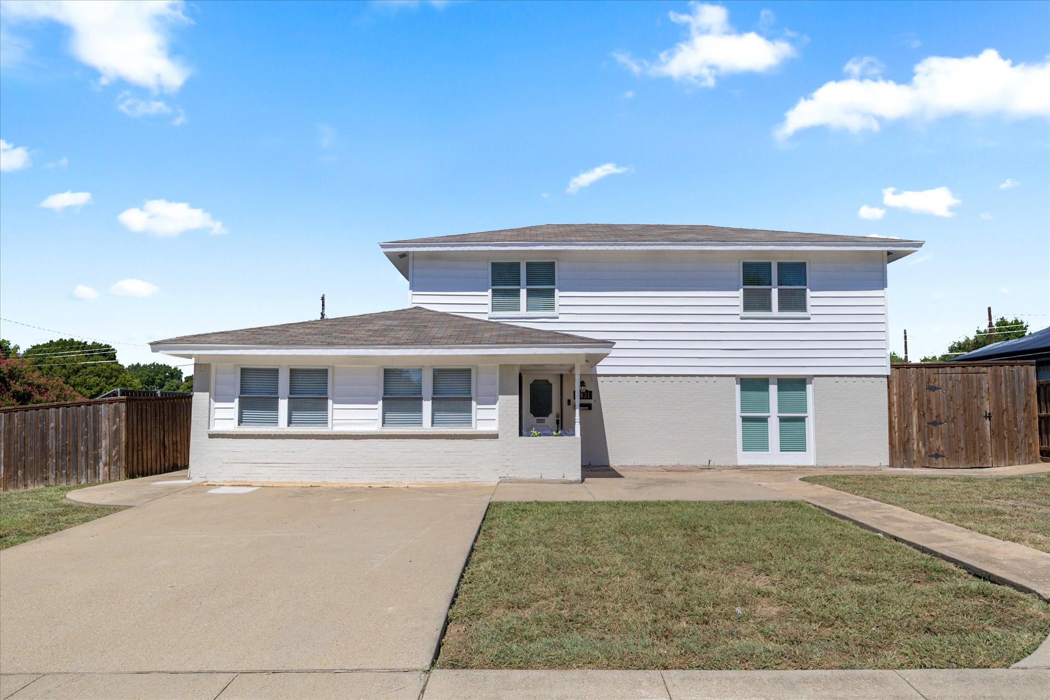 2831 Greenhill Drive