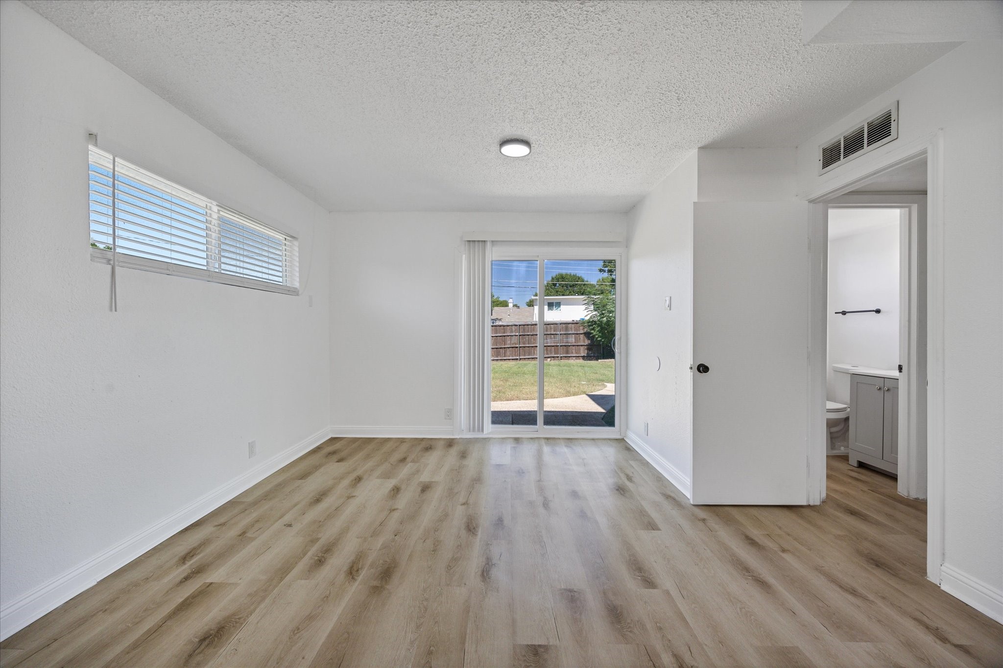 2831 Greenhill Drive