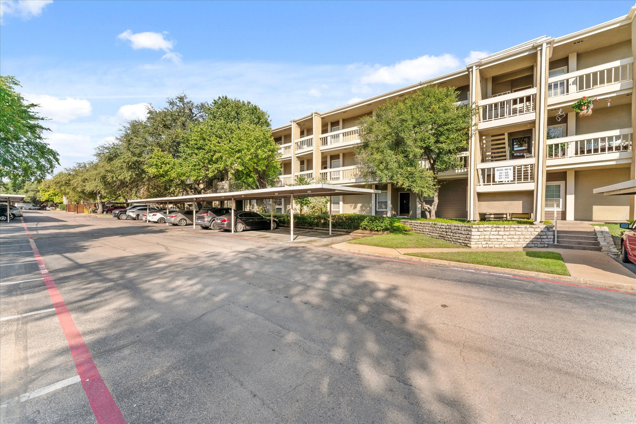 5310 Keller Springs Road 623