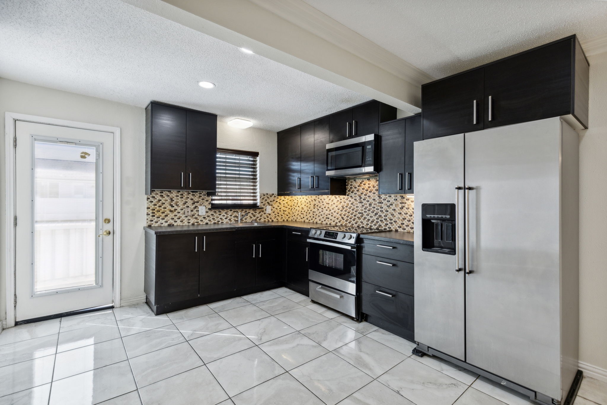 5086 Matilda Street 216