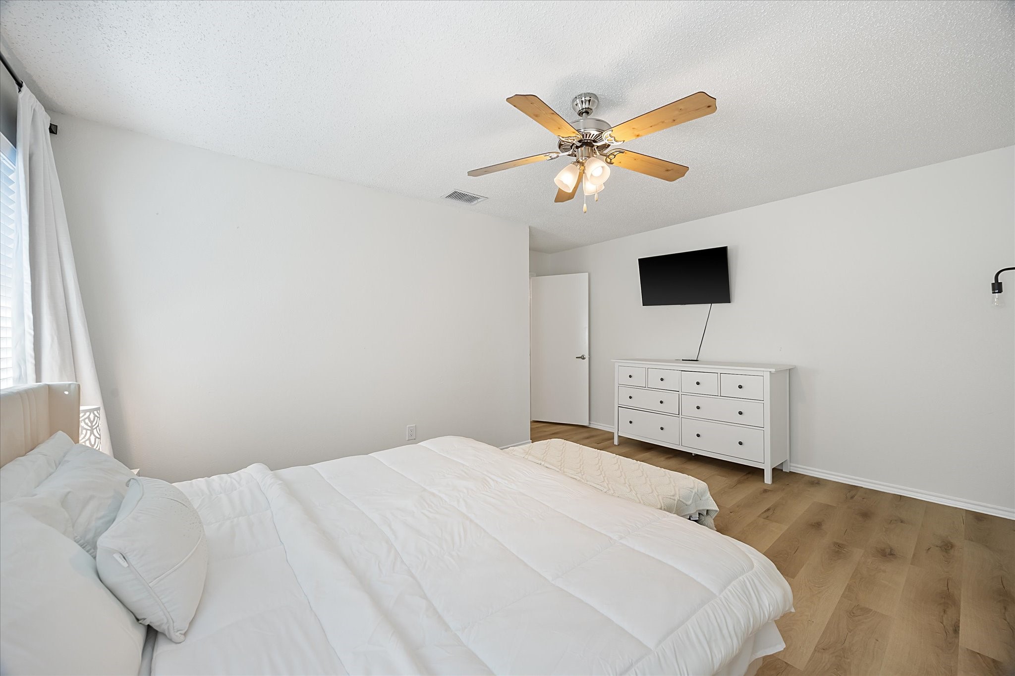 126 Ridgegate Drive