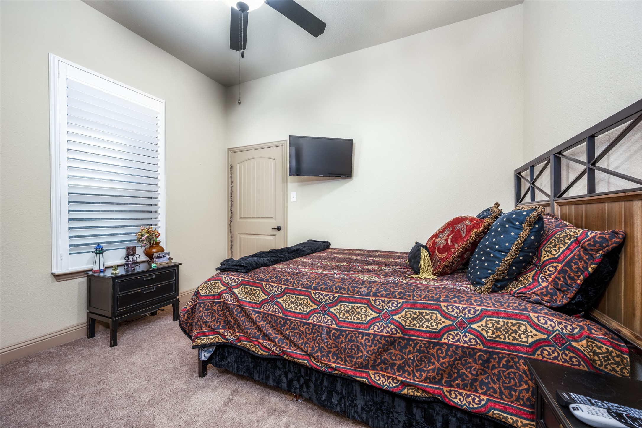 2901 Bella Lago Drive