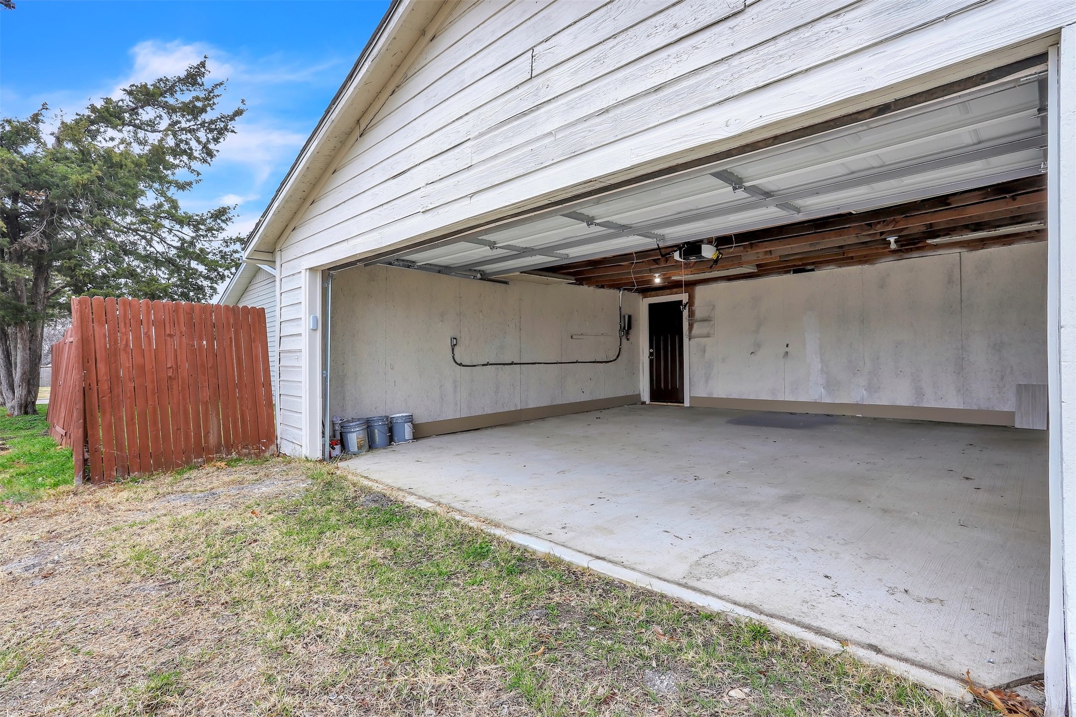 1099 Easy Street