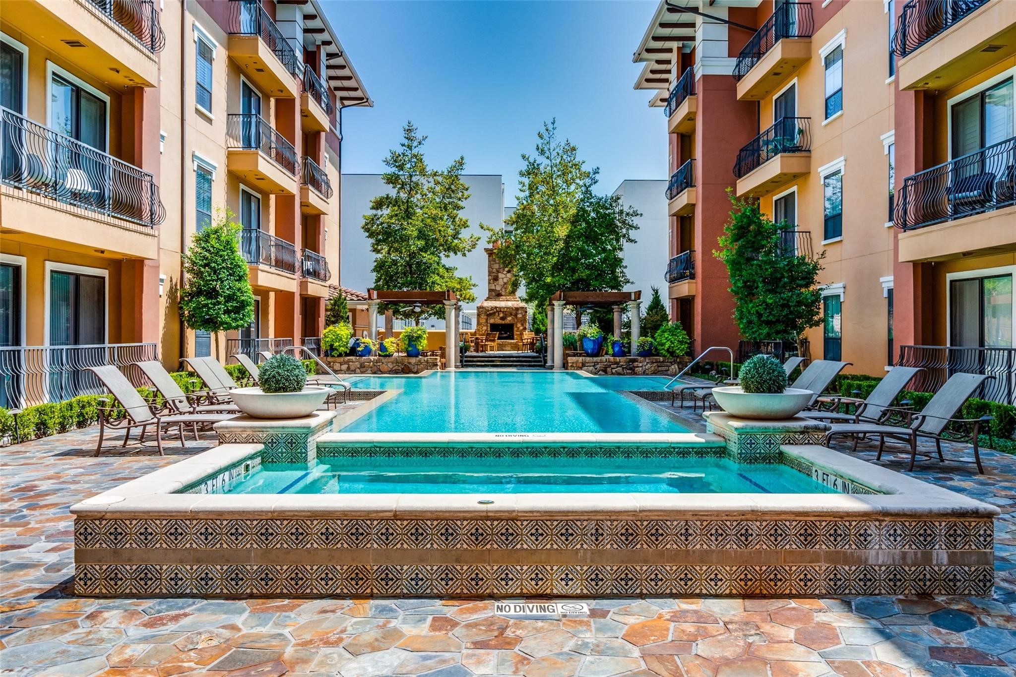 8616 Turtle Creek Boulevard 206