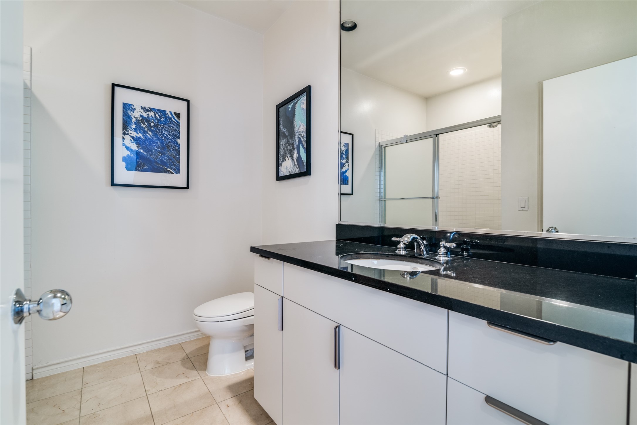 3251 Cambrick Street 13