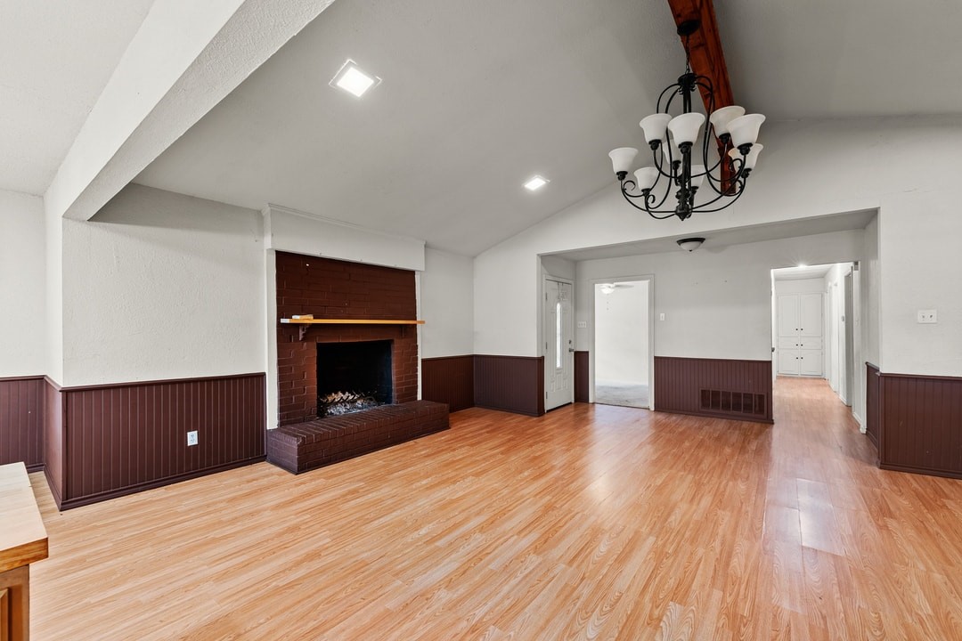 2005 Tippy Terrace