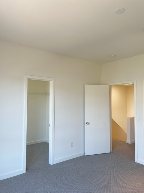 4060 Travis Street 15