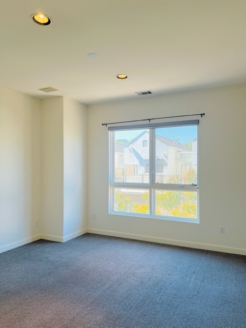 4060 Travis Street 15