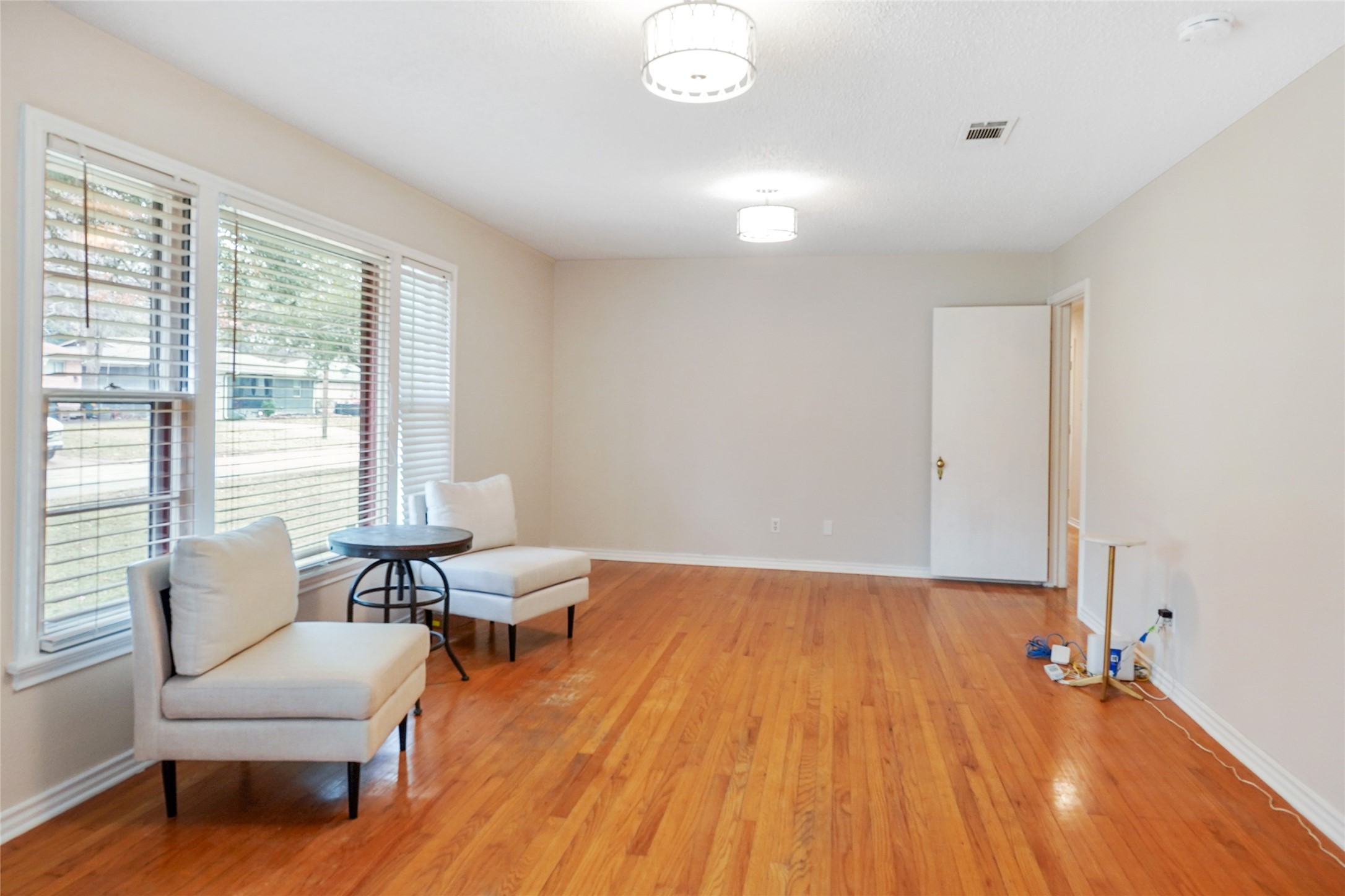 2711 Santa Cruz Drive