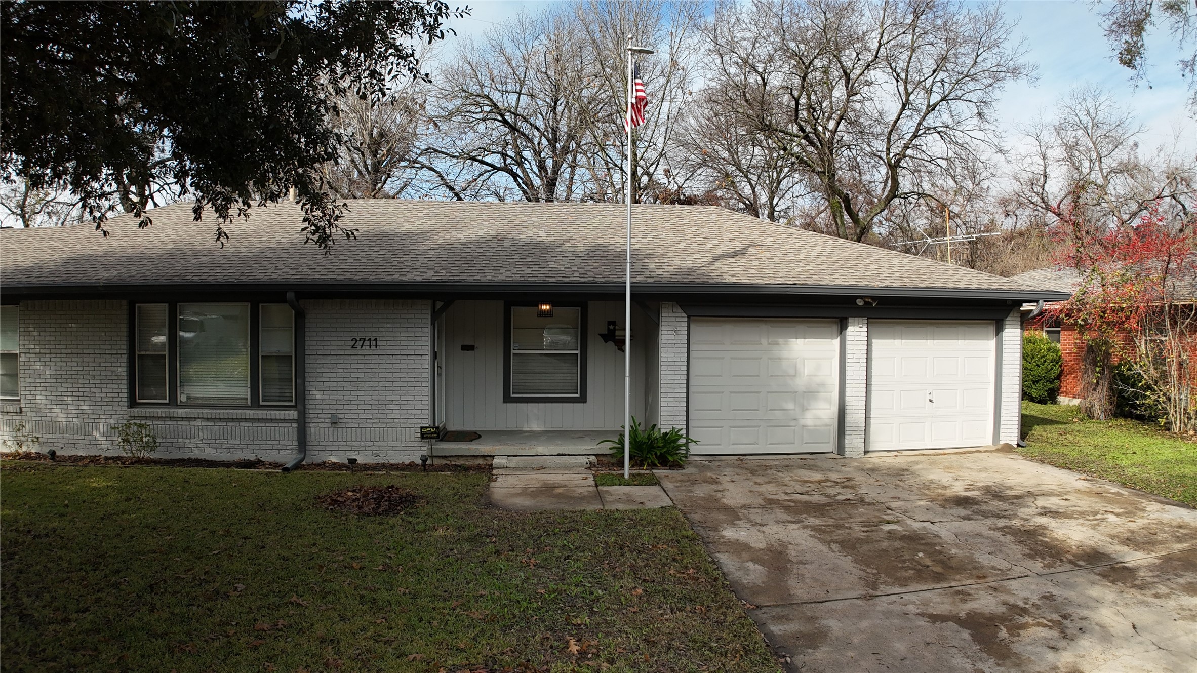 2711 Santa Cruz Drive