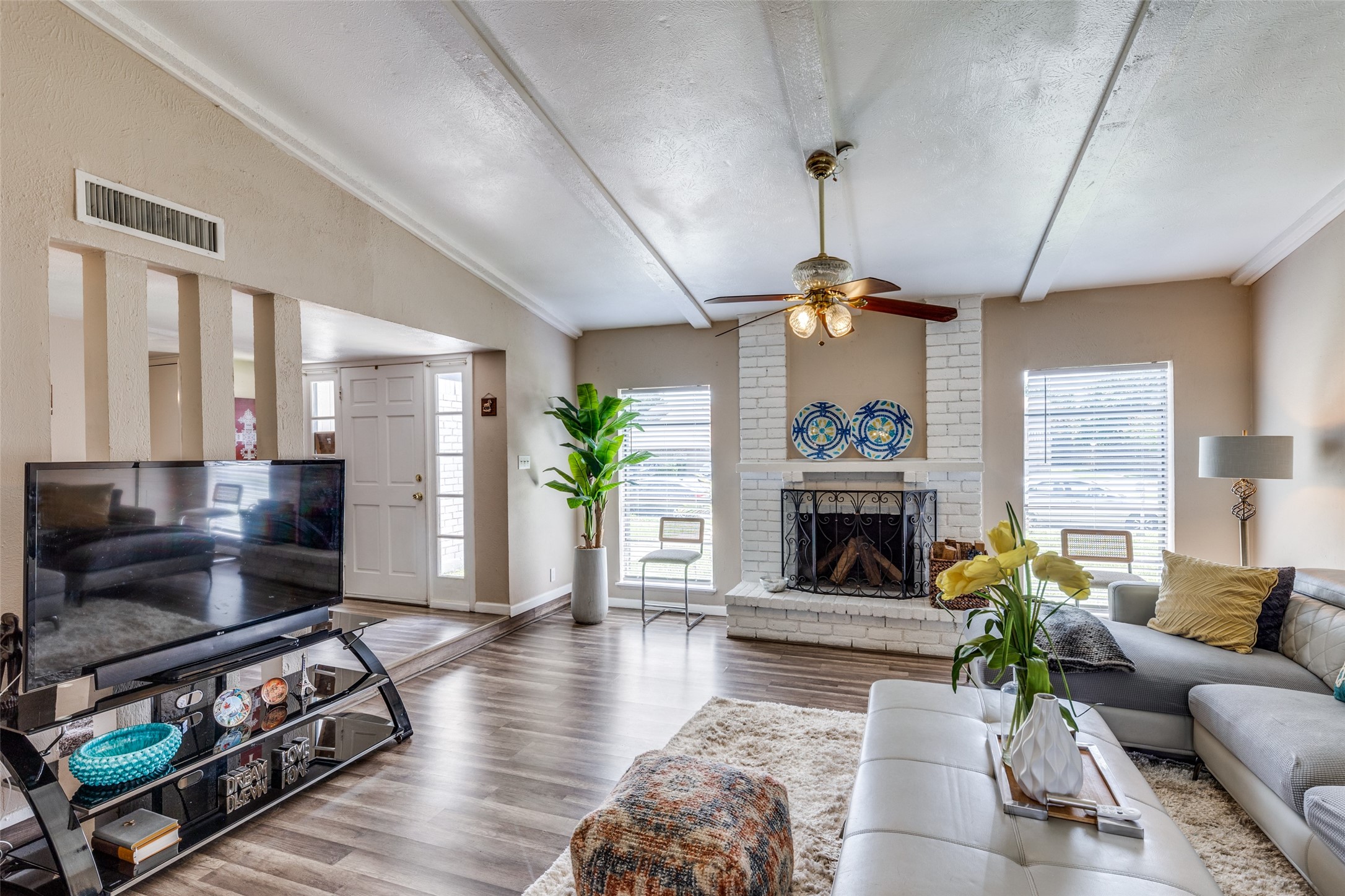 3105 Eastpark Drive