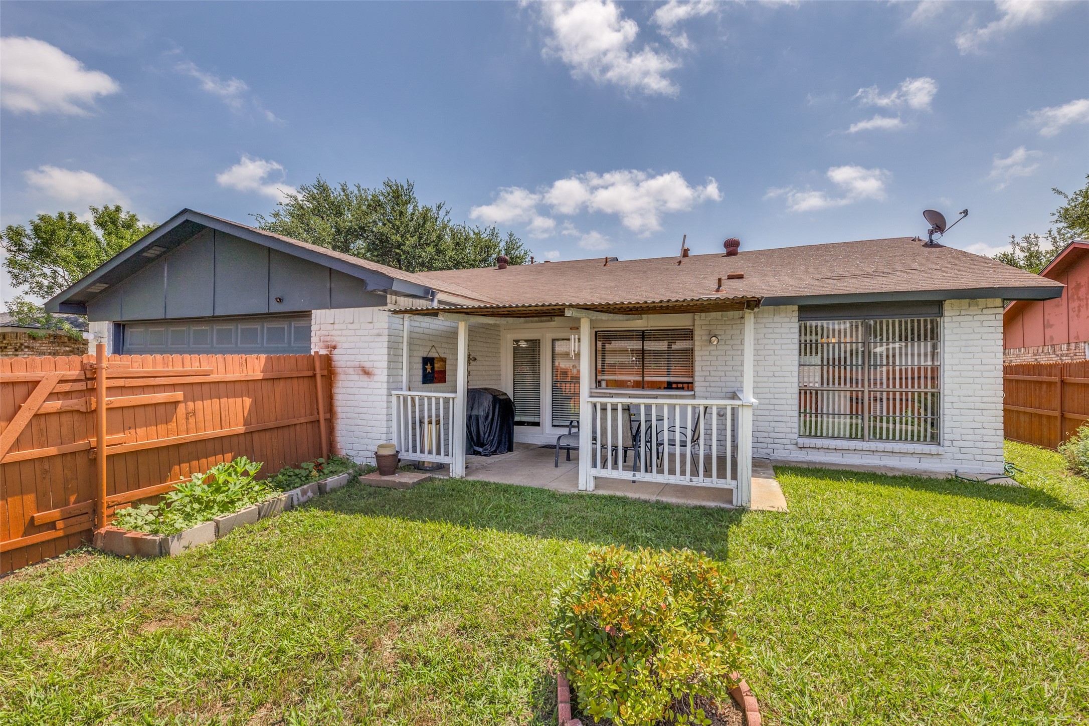 3105 Eastpark Drive