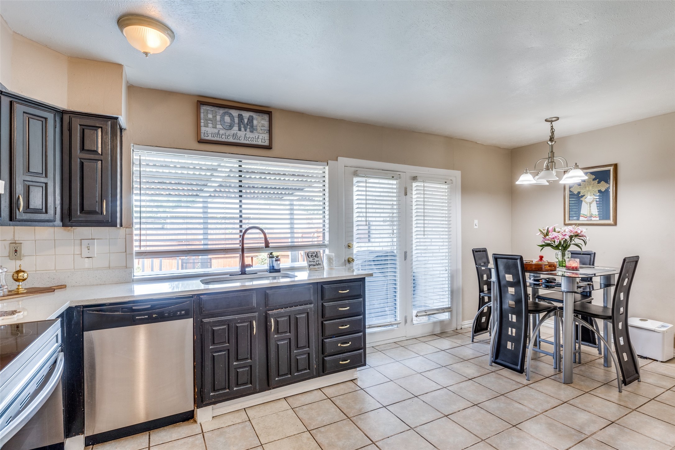3105 Eastpark Drive