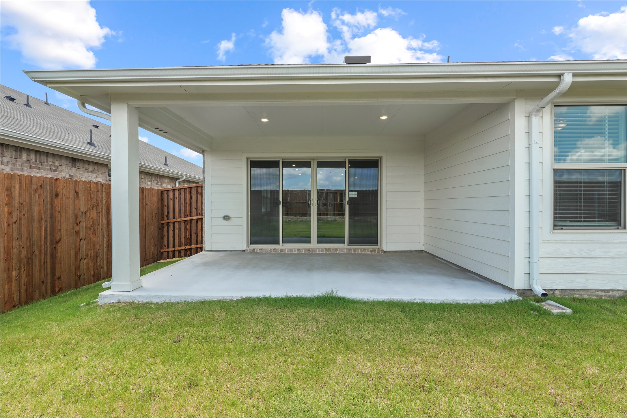 1328 Los Olmos Lane Lane