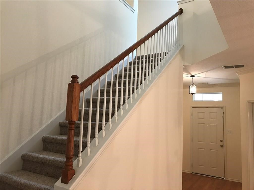 6604 Bluebird Drive