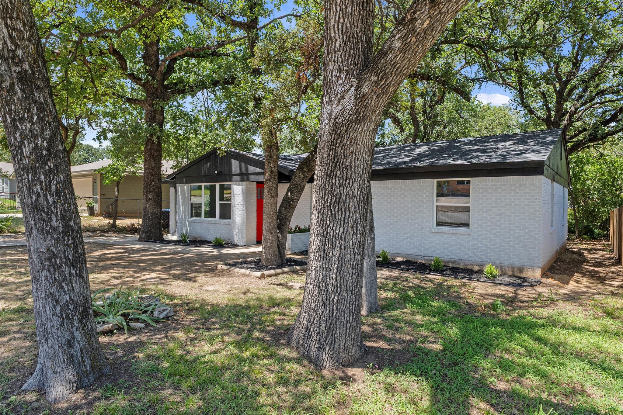 2549 Hunting Drive