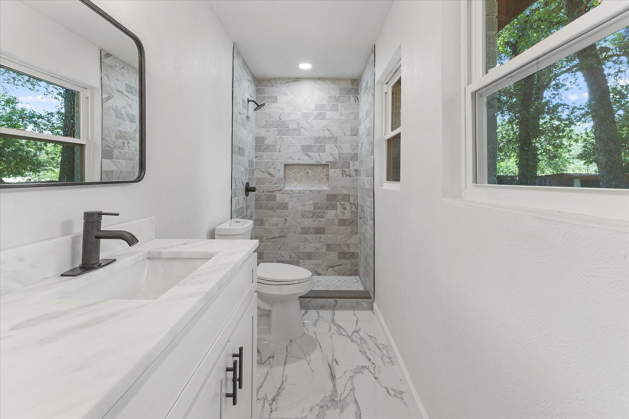 2549 Hunting Drive