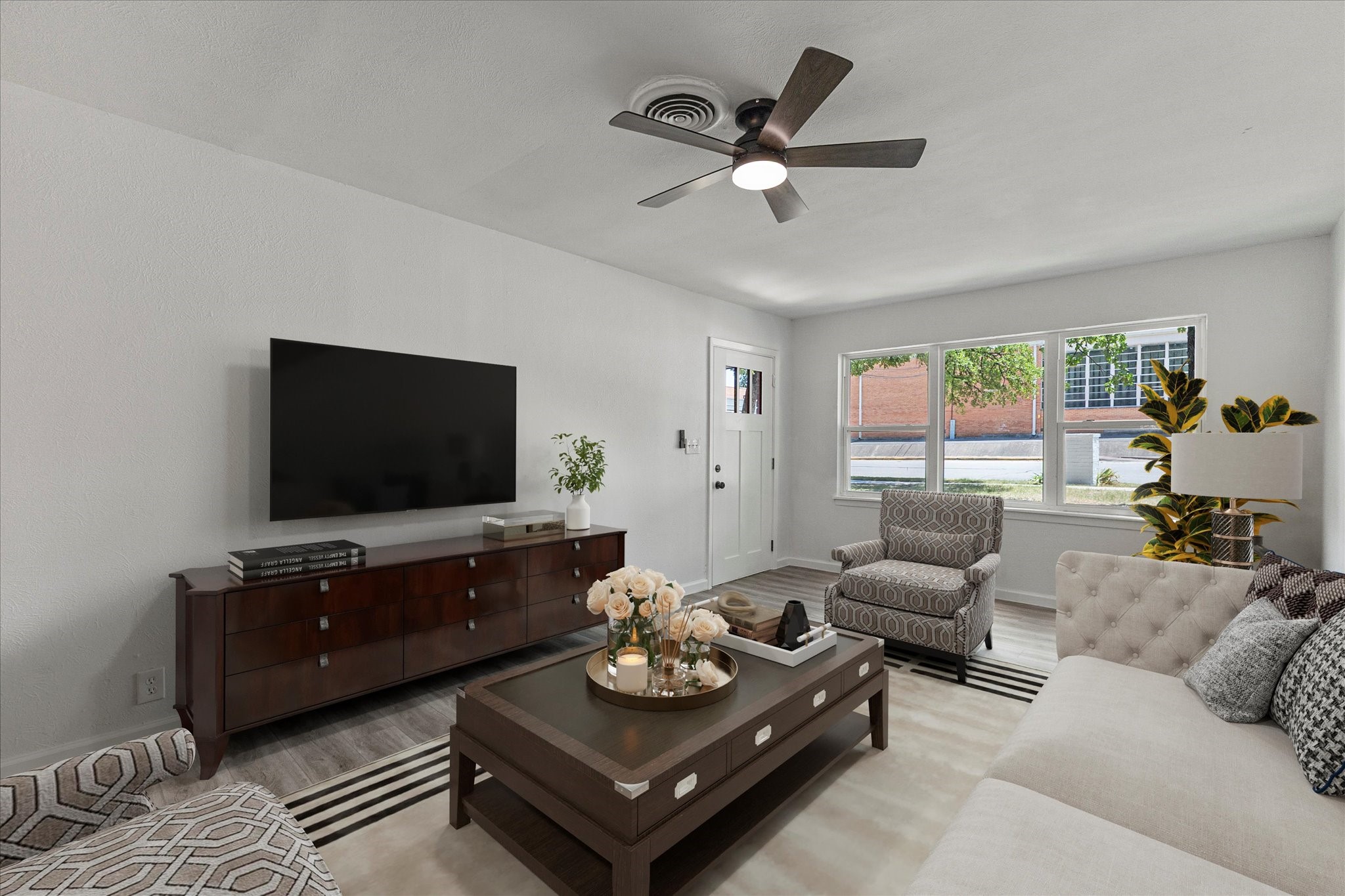 2549 Hunting Drive