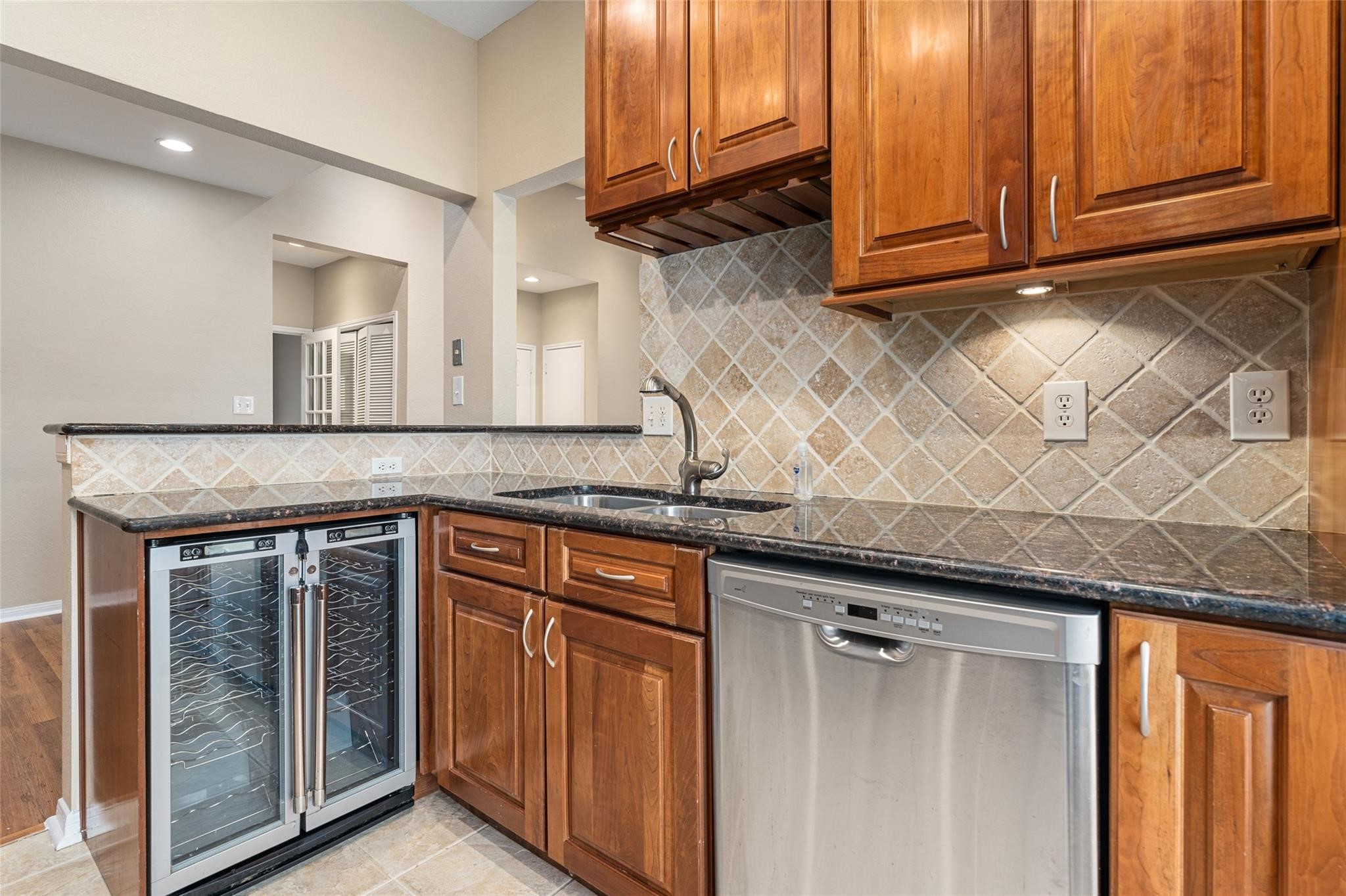 8600 Coppertowne Lane 2001