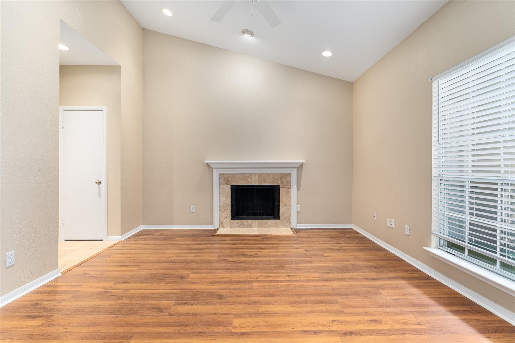 8600 Coppertowne Lane 2001