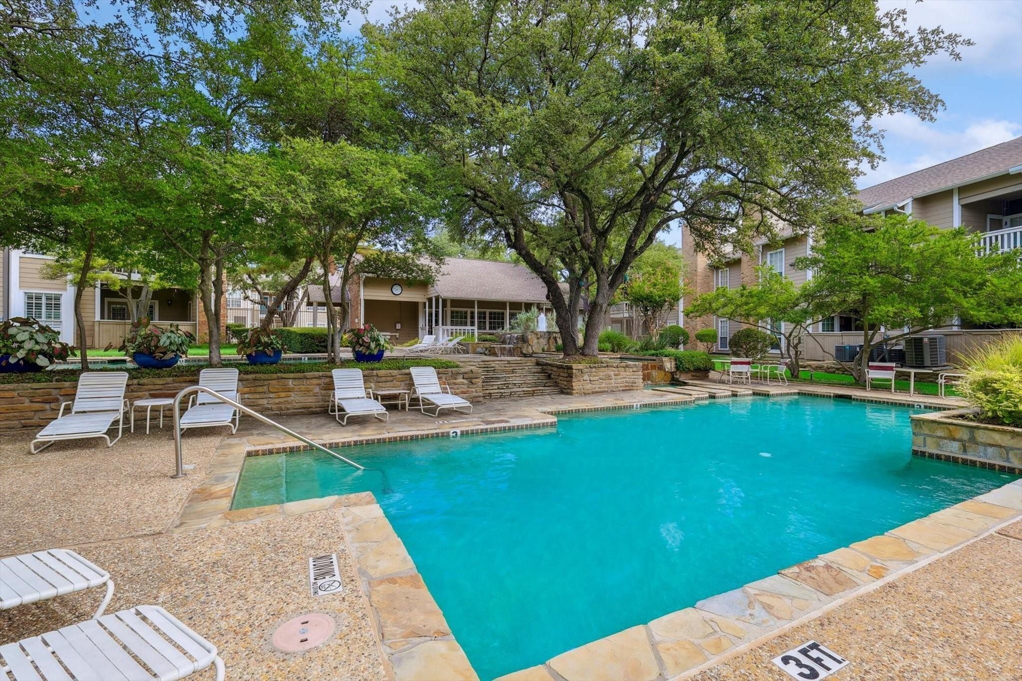 8600 Coppertowne Lane 2001