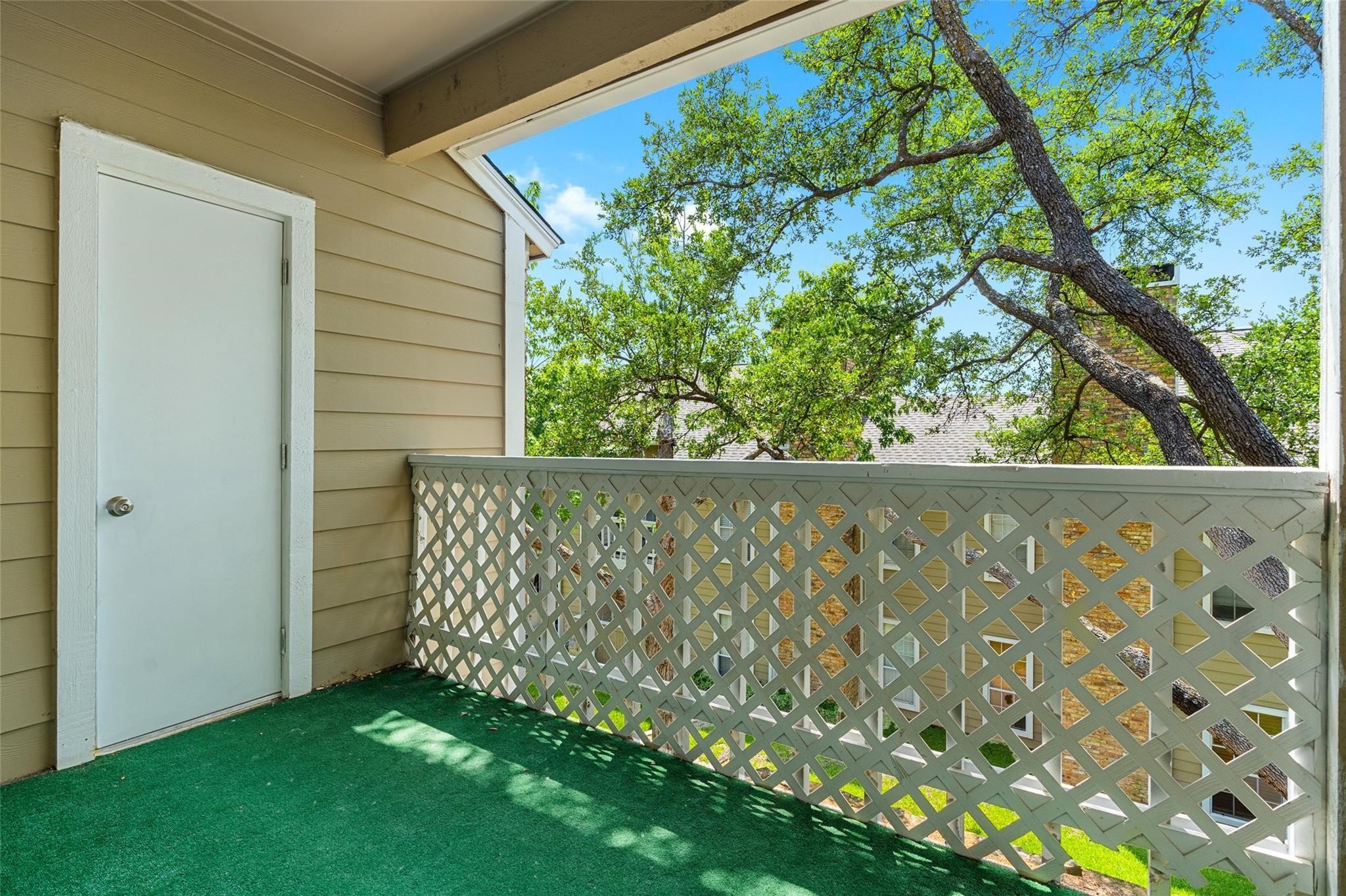 8600 Coppertowne Lane 2001