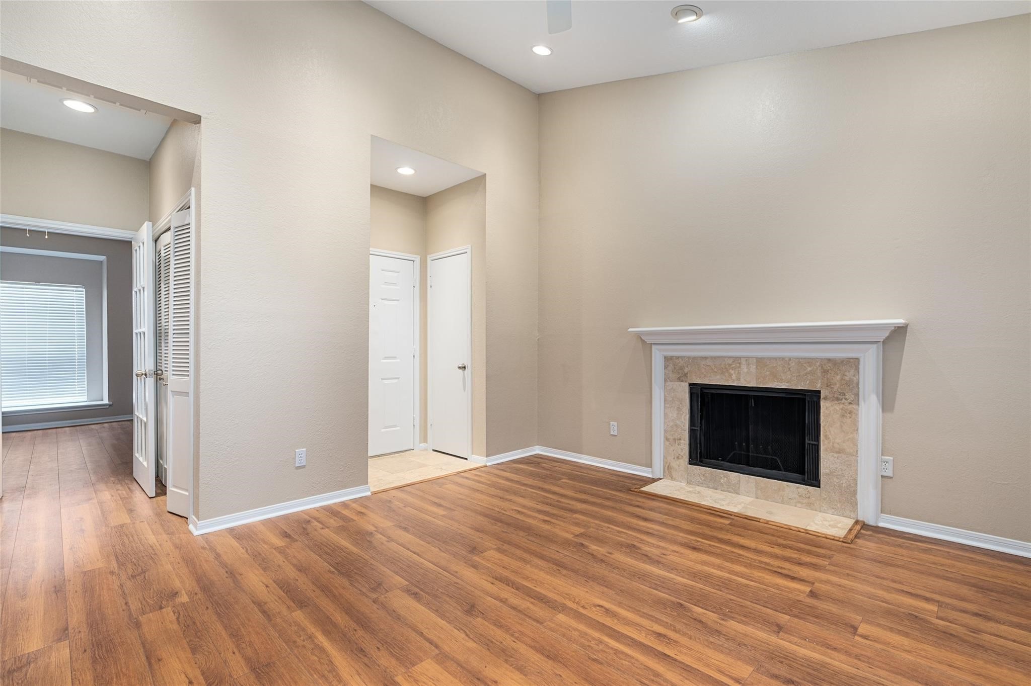 8600 Coppertowne Lane 2001