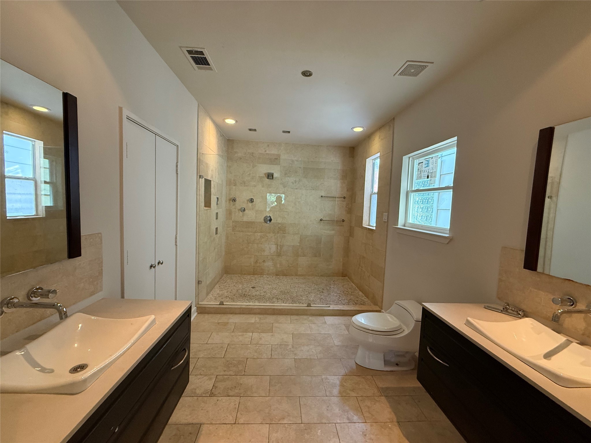 4119 Throckmorton Street