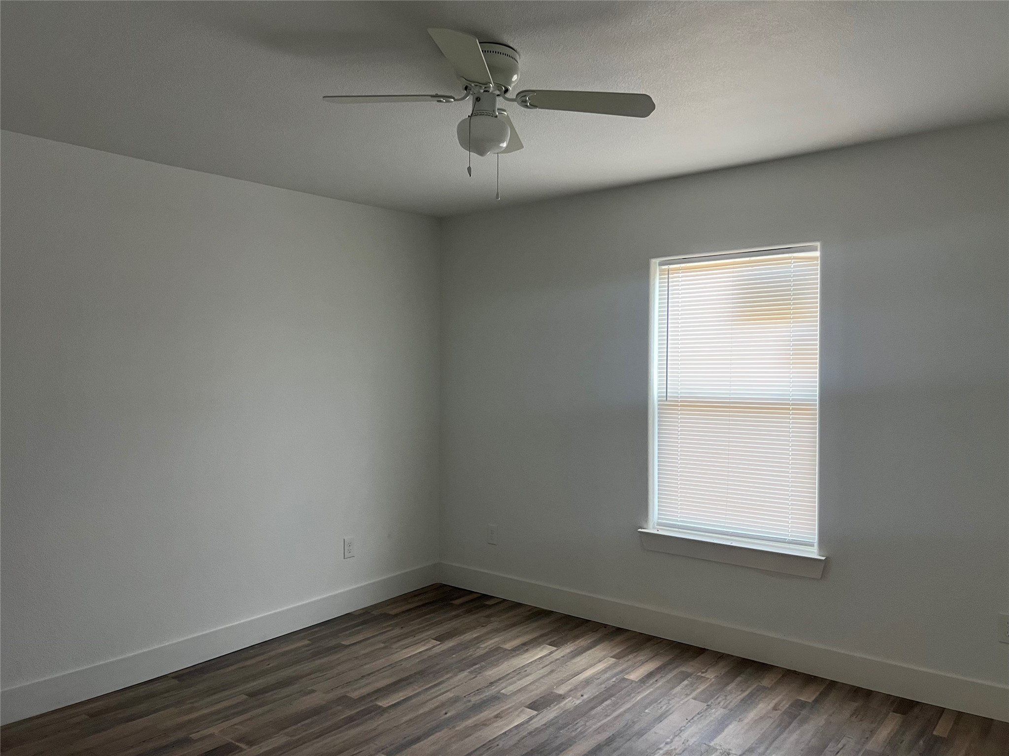 1403 S Marsalis Avenue